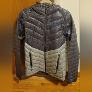 Medium Grey Outdoor Reserch